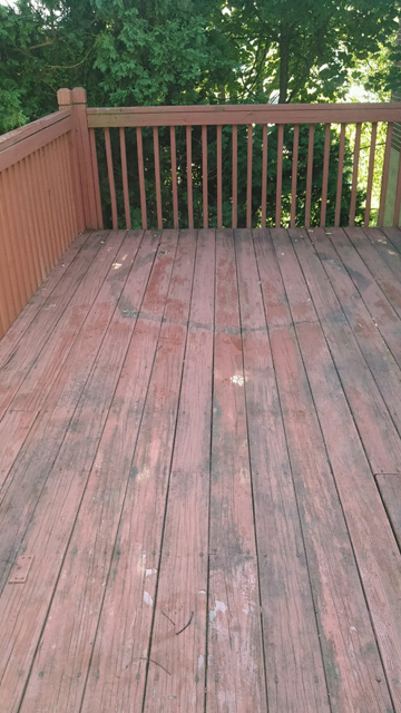 South Hills Deck Staining Before